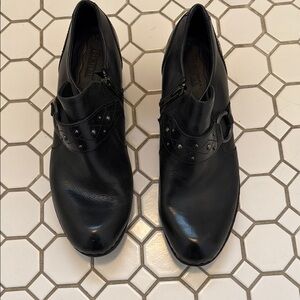 Black Leather Women’s Shoes